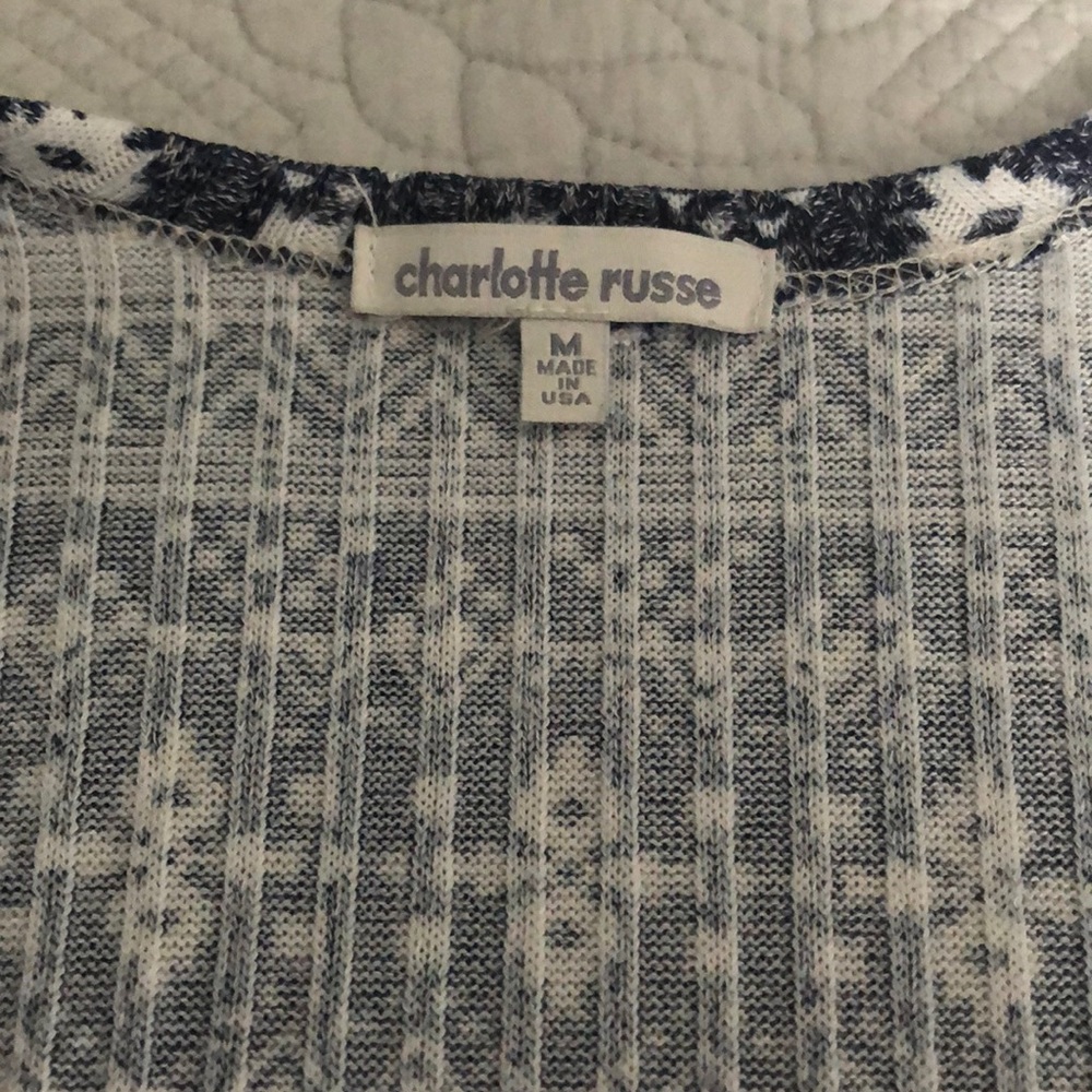 Sweater - Picture 2 of 3